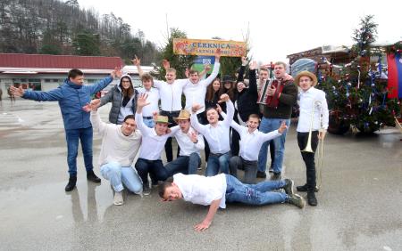 Seznanitev vojaških obveznikov s pravicami in dolžnostmi vojašnica Postojna 06 Foto Ljubo Vukelič